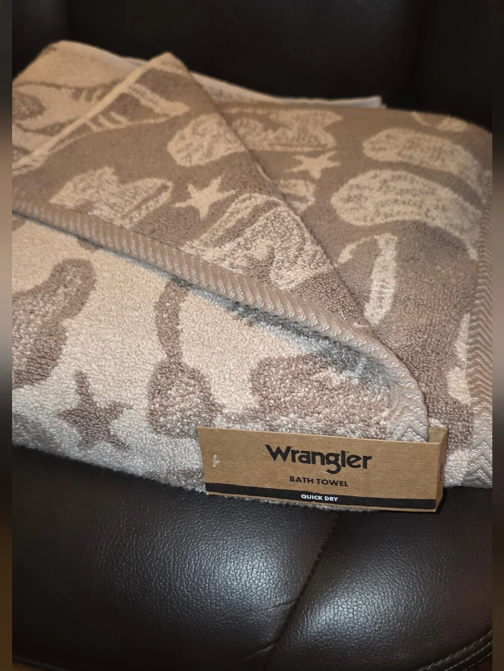 Wrangler Quick Dry Bath Towel - Neutral Pattern